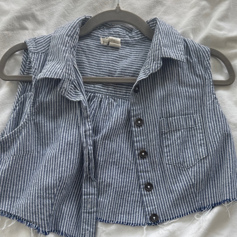 Striped Blue Sleeveless Cropped Shirt
